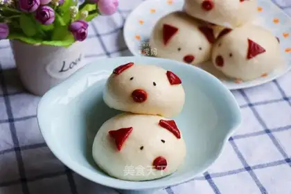 Pig buns