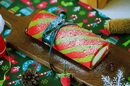 Christmas cake rolls