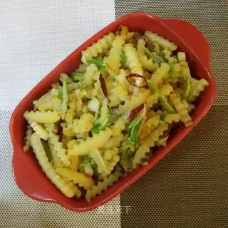 Fry potatoes