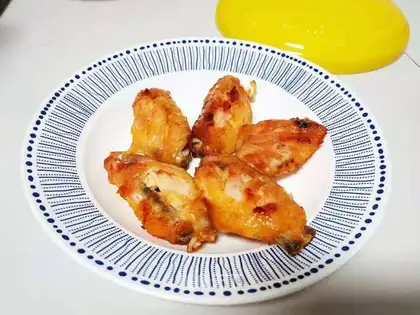 Cinnamon roast chicken wings