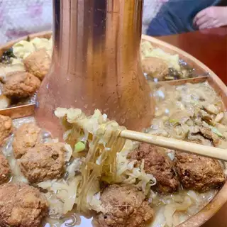 The traditional sour pot