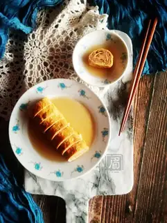 Eggskin roll