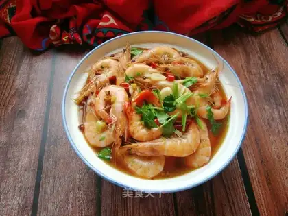Spicy shrimp with soup