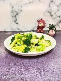 Fried blue flowers