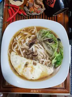 Spaghetti mushroom sauce