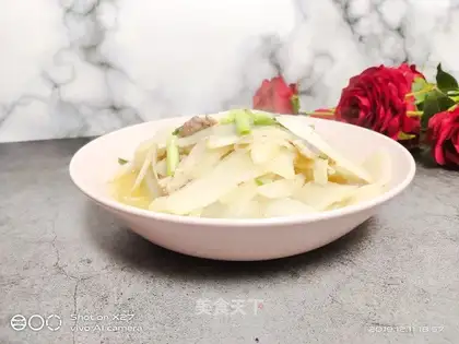 Five flowers for radish