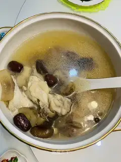 Sphinx, chicken leg soup