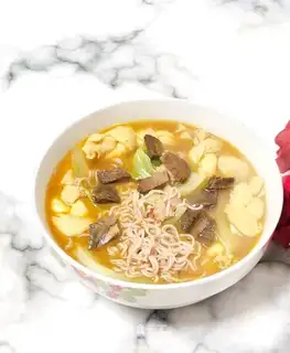 Beef tofu-coated potato noodles