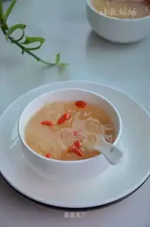 The silver ear soup