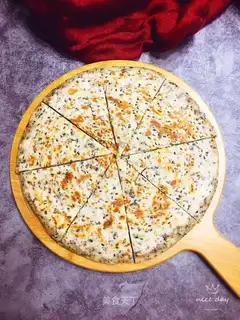 Black sesame sugar pie