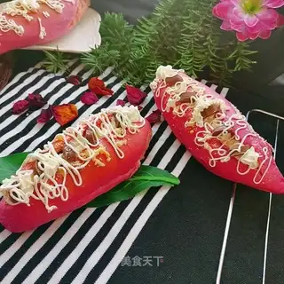 Flamingo creamed flute bread