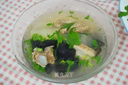 Pork bouquet soup