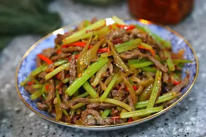 Celery with beef