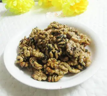 Black sesame pecan