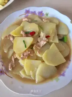 Potato fried meat