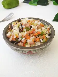 Vegetable rice with beef sausage
