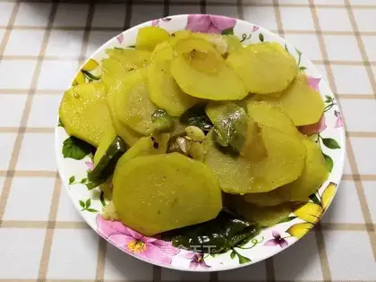 Pepper potato chips