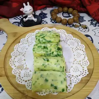 Emerald egg rolls