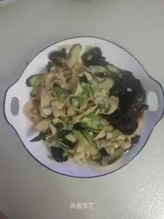 cucumber bean peel