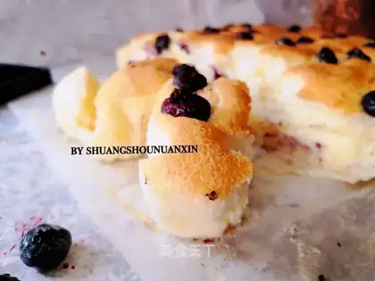 Blueberry yogurt cake