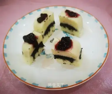 Blueberry sesame ointment