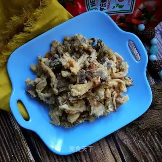 Fried mushroom fish