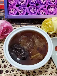 ♪ Black sugar curry the silver ears ♪
