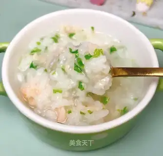 Seafood and vegetable porridge