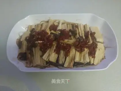 A steamed bamboo fan