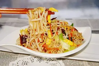 Fried noodles