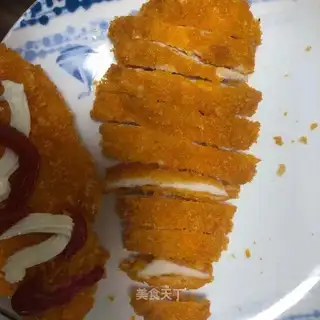Gold fried chicken steak