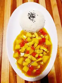 Curry chicken