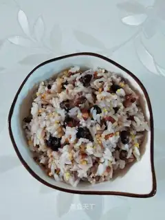 Twelve grains of rice