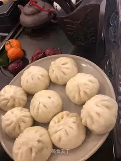 Meat buns