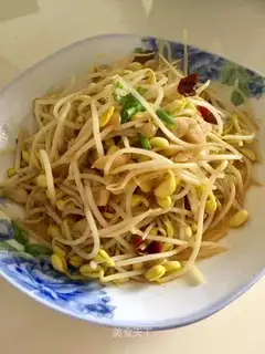 Soybean sprouts