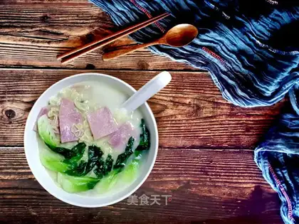 Fish noodles