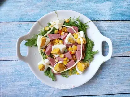 Corn ham salad