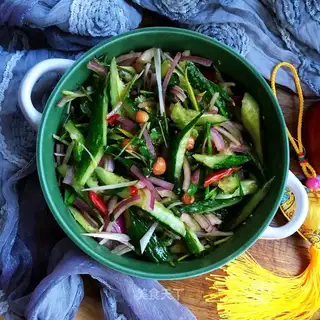 Onion silk cucumber