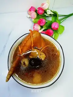 Chicken Wing Worm Weed soup