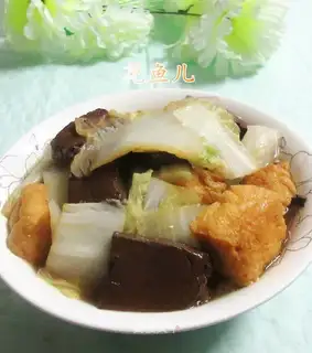 A tofu duck's blood boiled with cabbage