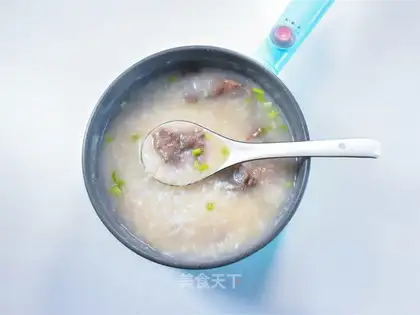 Fresh beef porridge