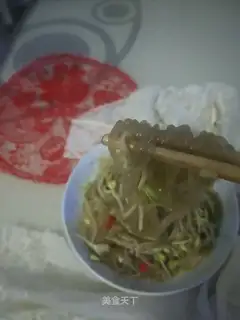 Bean sprouts