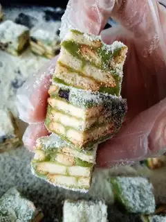 The souffle of tea and snow