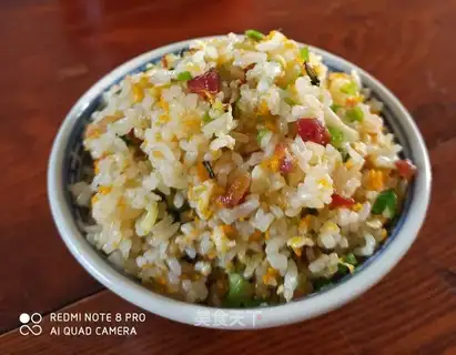 Cream sausage egg fried rice