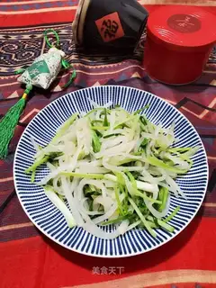 Celery and radish