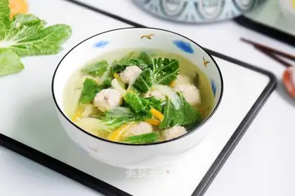 Plumball soup