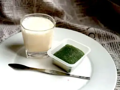 Sugarless banana shakes