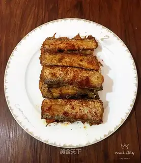 Dried spicy spicy fish