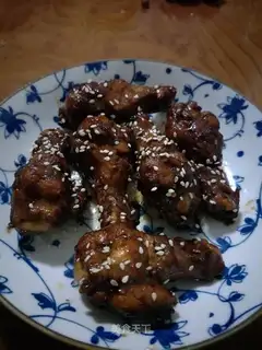 Spicy chicken wings