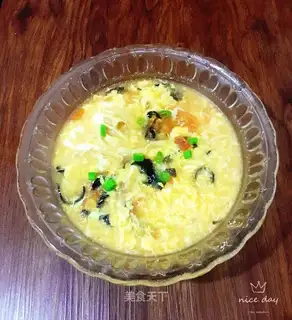 Tomato bean lumber egg soup